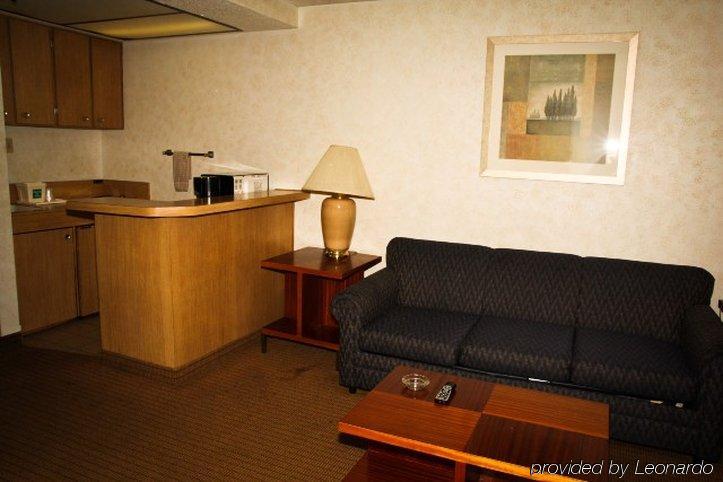 Green Tree Inn And Extended Stay Suites Victorville Extérieur photo
